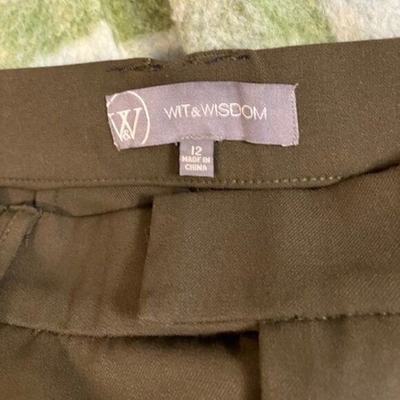 Wit and Wisdom Pleated Wide Leg Trousers - Picture 3 of 4